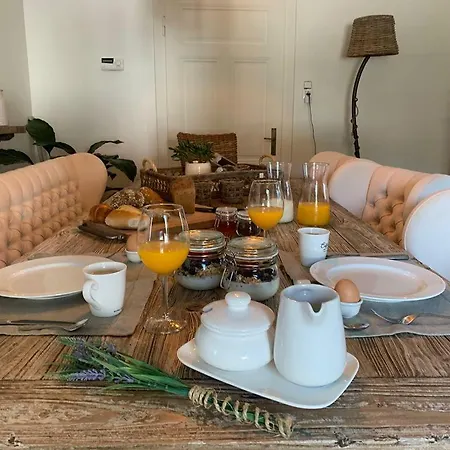 Holset70 Bed and breakfast Lemiers