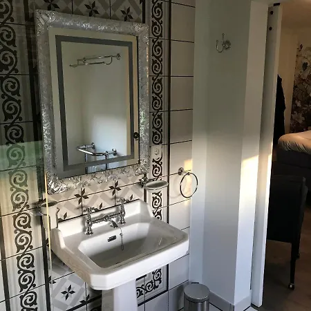 Holset70 Bed and breakfast Lemiers