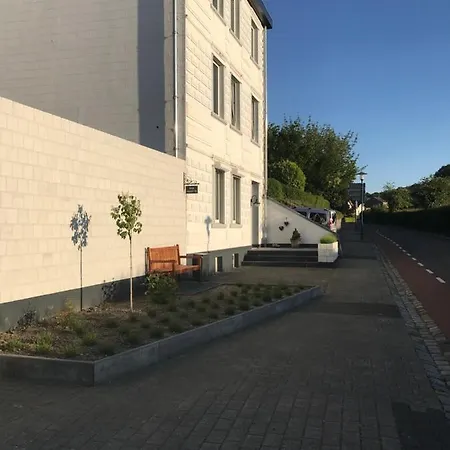 Holset70 Bed and breakfast Lemiers