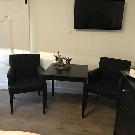 Frühstückspension Holset70 4*