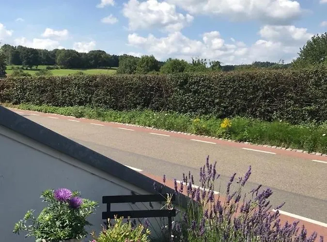 Bed & Breakfast Holset70