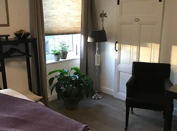 Oda ve Kahvaltı Holset70 4*