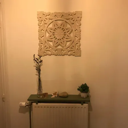 Holset70 Bed & Breakfast 4*